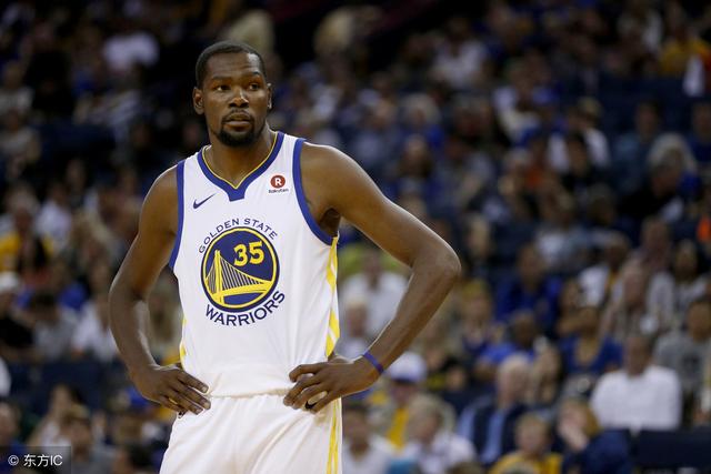 雷霆力克尼克斯豪取14连胜 活塞送黄蜂9连败